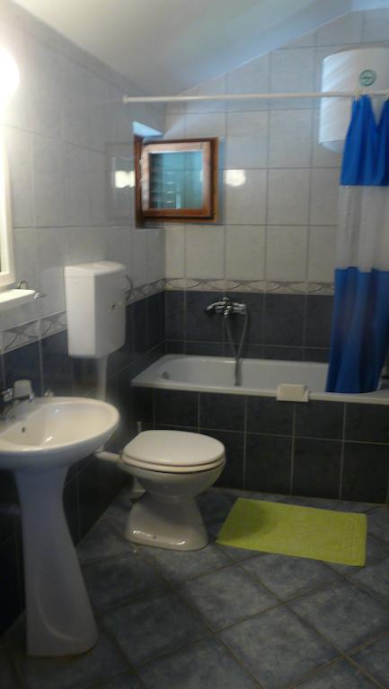 Guest house Živković Sveti Stefan Pokoj fotografie