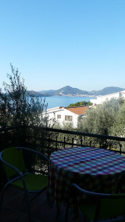 Guest house Živković Sveti Stefan Pokoj fotografie